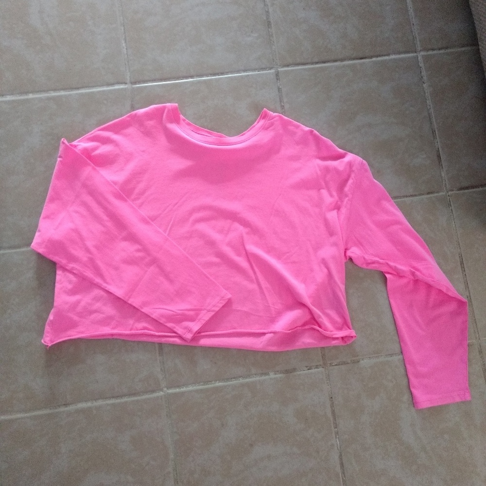 Pink crop long sleeve...nwt